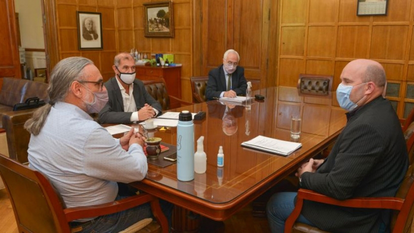 Basterra y la Federación de Citrus de Entre Ríos analizaron políticas para promover el agregado de valor
