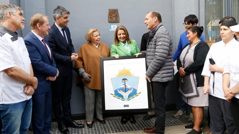 Se realizó un reconocimiento histórico al Hotel del Comahue