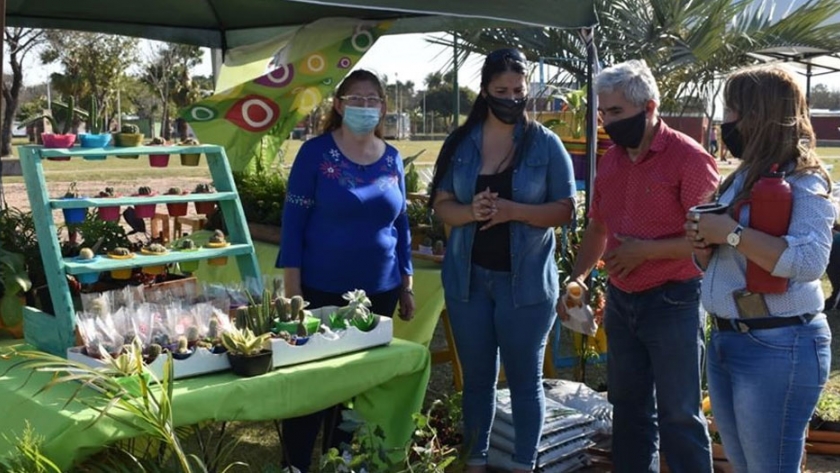 Con gran éxito volvieron las ferias de emprendedores y artesanos