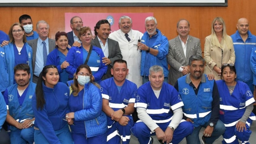 Sáenz presentó el nuevo Hospital de Emergencias y entregó ambulancias