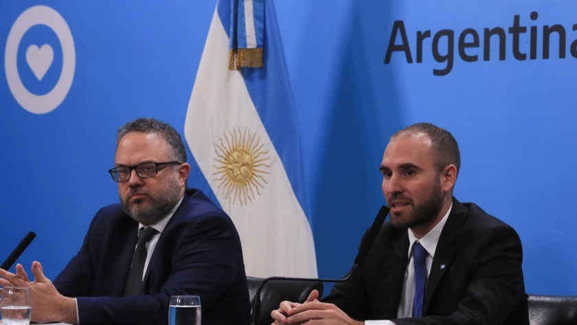 El Gobierno anunció medidas para garantizar la producción, el trabajo y el abastecimiento