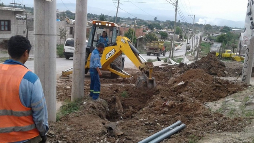 Nueva red de agua potable en Alto Comedero