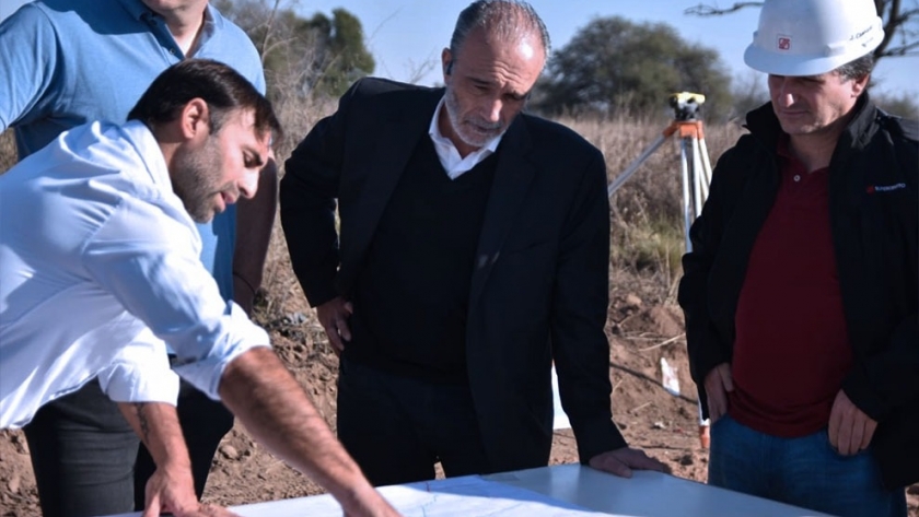 Fabián López supervisó la ejecución del Colector Sureste – Etapa 2