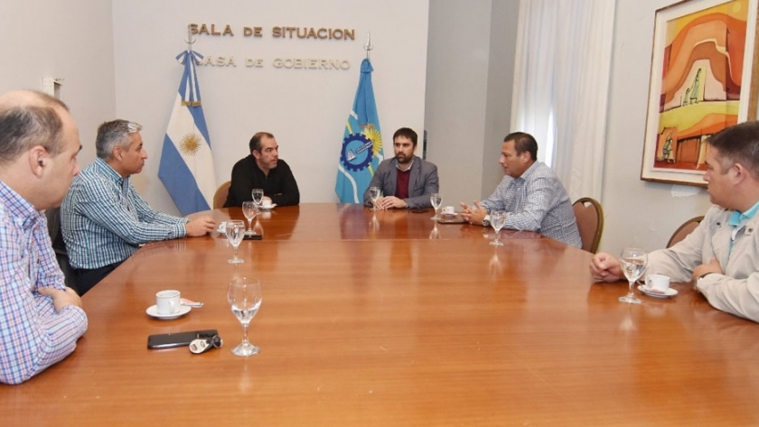 El gobierno de Chubut avanza con supermercados para que agentes estatales puedan comprar con cupo extra de tarjeta 365