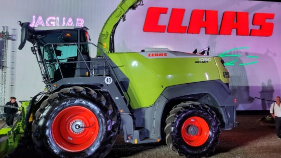 Claas desembarca en la Argentina con la Jaguar 1000, la picadora que marca un nuevo techo de potencia en el mercado forrajero