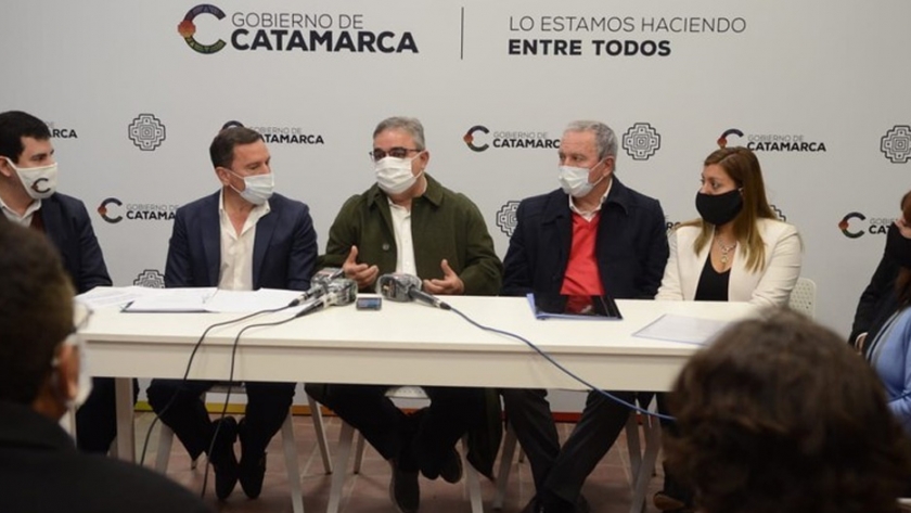 Raúl lanzó el nuevo programa de créditos para viviendas