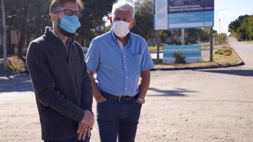 Simone supervisó obras en Monte Hermoso