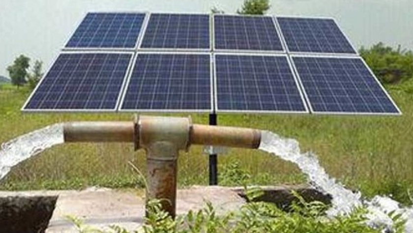 Economía fomenta inversiones en proyectos para energías renovables y eficiencia energética