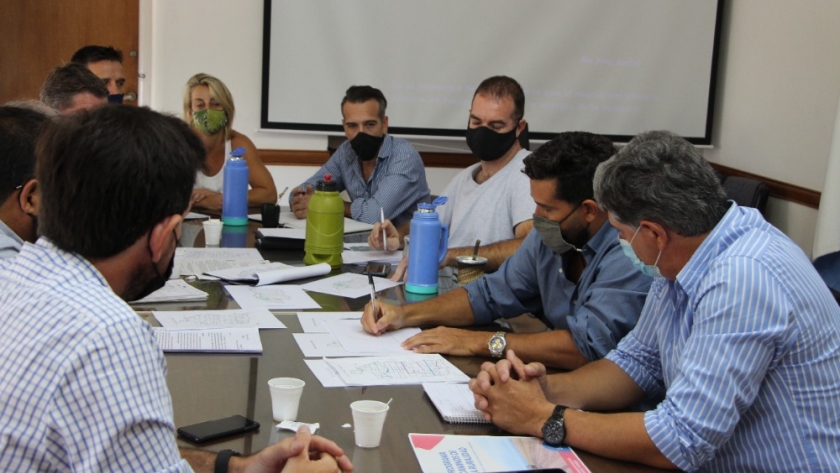 La provincia avanza para implementar el Programa Caminos de la Ruralidad en la localidad de Aguará Grande