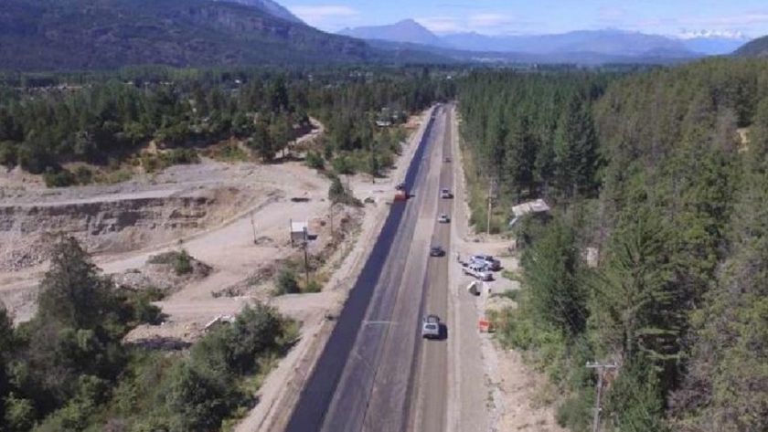 La pavimentación de la Ruta Provincial Nº 86 supera el 50% de avance