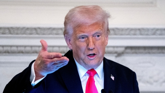 Trump analiza postergar nuevos aranceles mientras negocia acuerdos con países aliados