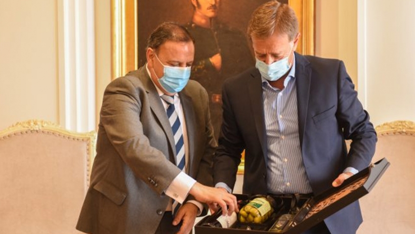 El Gobernador Suarez recibió a su par de La Rioja