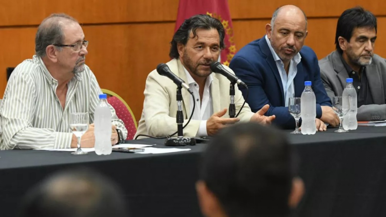 Sáenz convocó a intendentes para definir prioridades del Presupuesto 2026 en Salta