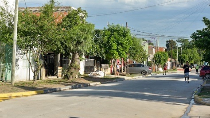 Nardini inauguró obras de pavimento e hidráulicas en Grand Bourg