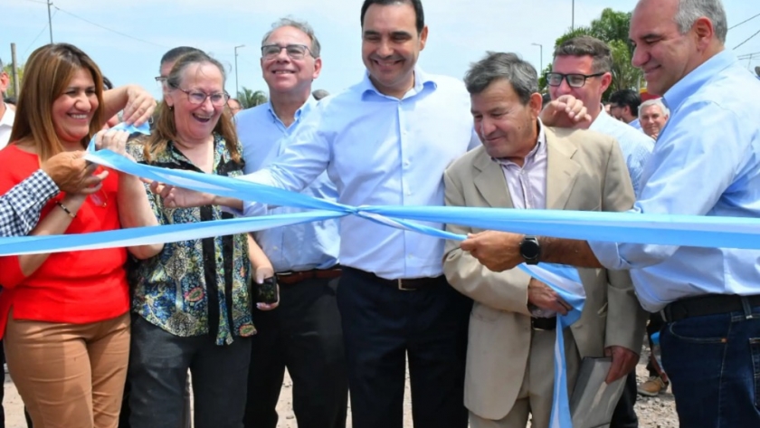 Valdés acompañó al Municipio en la inauguración de obras viales en el sureste de Capital