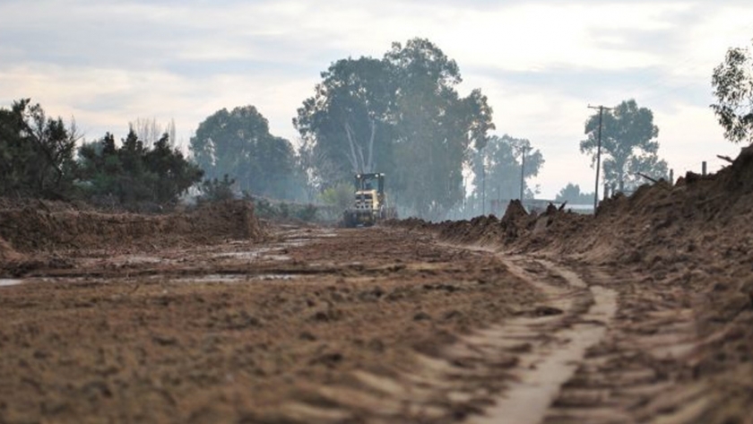 La sequía afecta los trabajos de conservación de la red vial ganadera