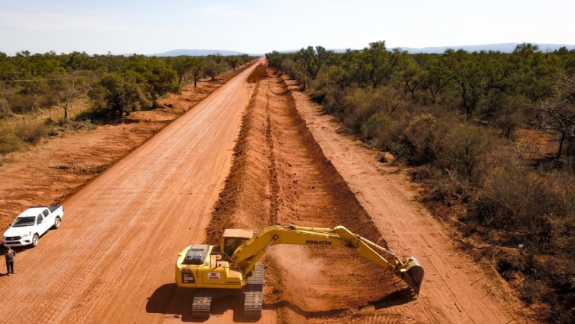 Inició obra para construir una red de agua potable en la comunidad de La Golondrina