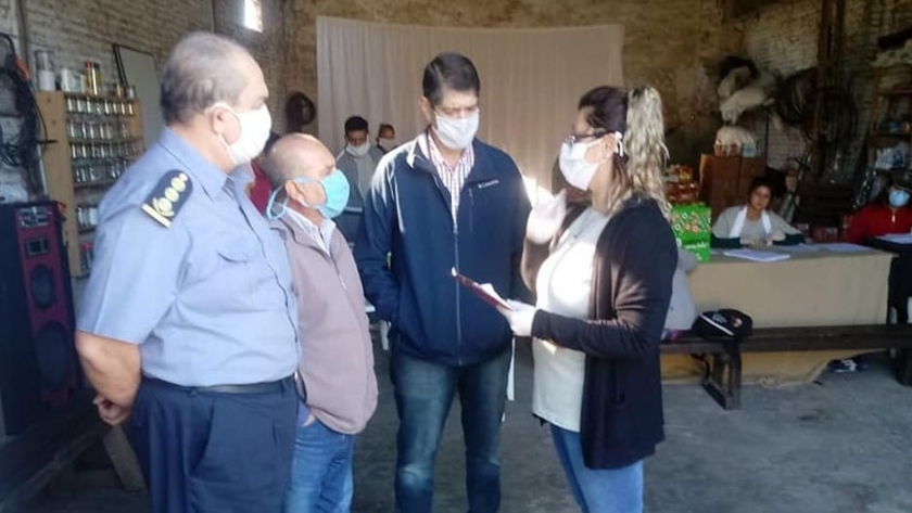 Desarrollo Social entrega módulos alimentarios a la fundación Beatriz Emilia 
