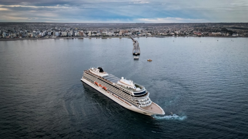 Temporada de cruceros en Chubut: por tercera vez llegó a Puerto Madryn el Buque Viking Jupiter