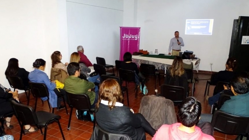 Turismo: Por el coronavirus, capacitan a personal de distintas áreas
