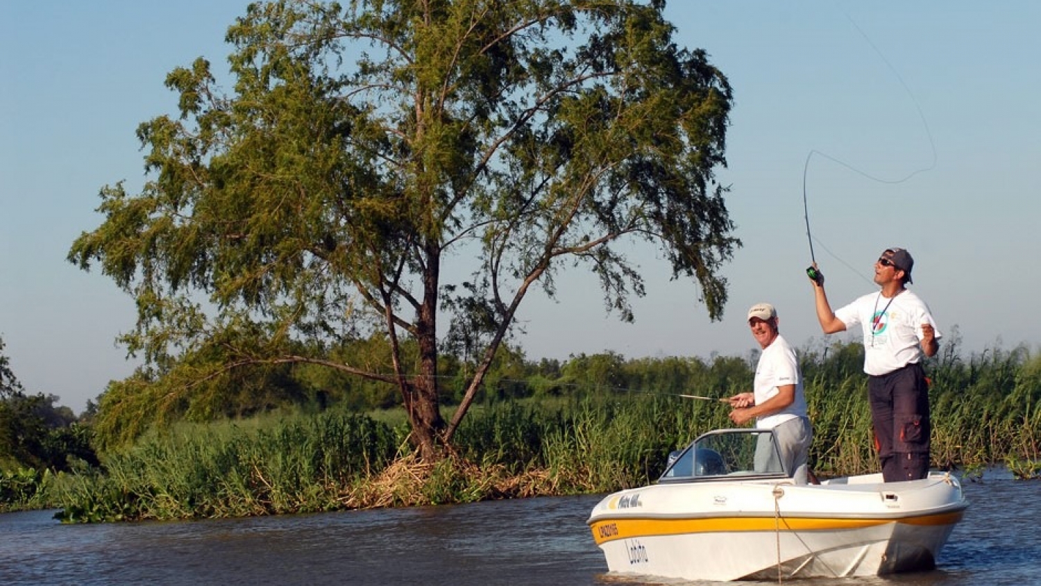 La Paz pesca adaptada: sede del 3° Encuentro Nacional
