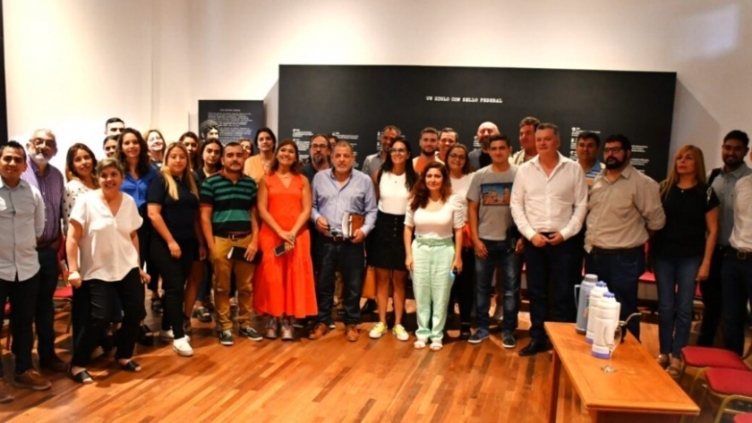Representantes del turismo se informaron sobre los alcances que tendrá la cuasimoneda aprobada por la Legislatura
