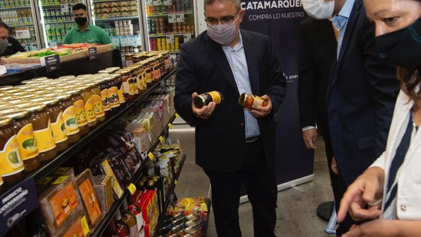 Se lanzó programa para facilitar el acceso de PyMES a supermercados