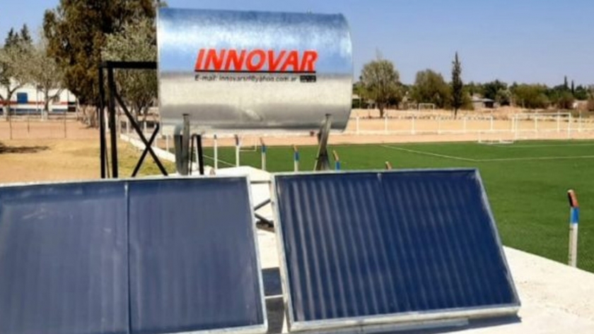 Energía limpia: tres clubes provinciales ya utilizan termotanques solares