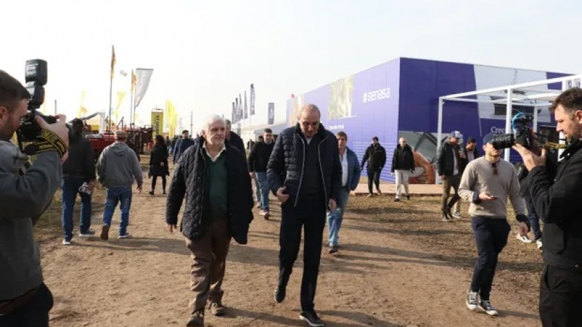 La Bolsa de Comercio de Rosario le pidió a Milei que mire al interior