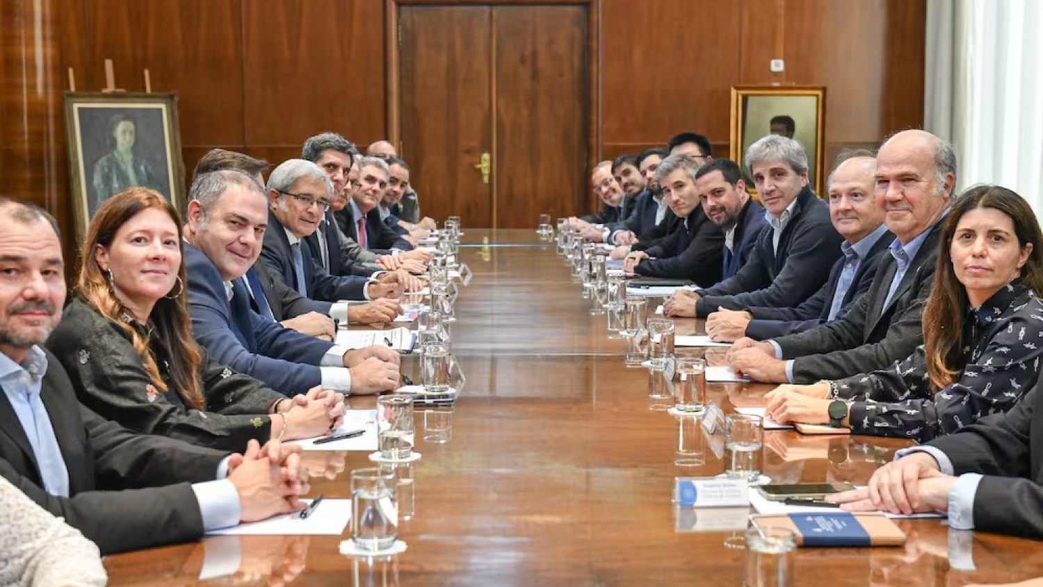 China gana peso en la agenda económica: empresarios piden una misión oficial para acelerar exportaciones e inversiones