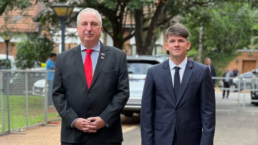 Hugo Passalacqua asumió el cargo de gobernador de Misiones