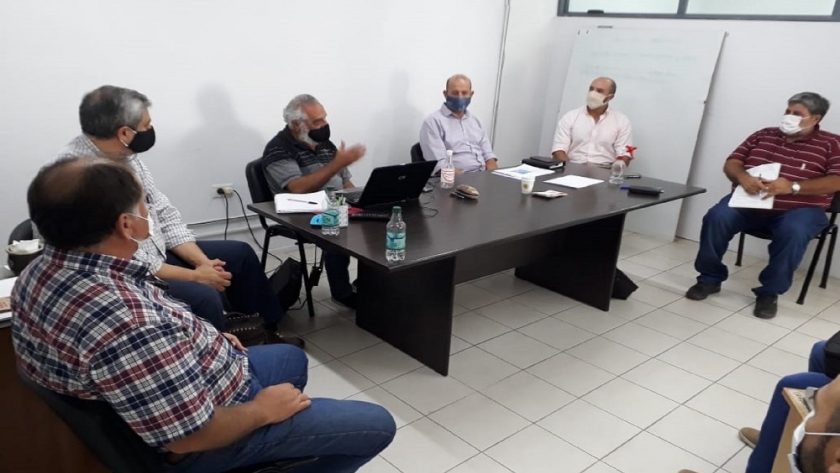 La Provincia continúa trabajando para habilitar comercialmente a pequeños productores de alimentos