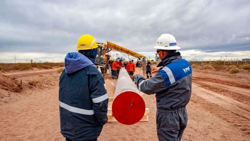 El impulso de Vaca Muerta: nuevo oleoducto fortalecerá la industria petrolera argentina