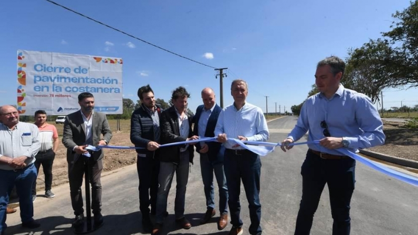 Almafuerte: Schiaretti habilitó la pavimentación de la avenida Alem