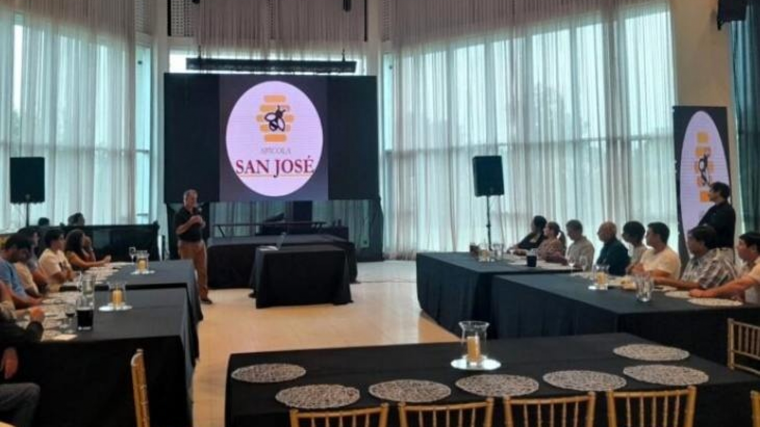 Impulsan acciones para fortalecer la apicultura en Tucumán