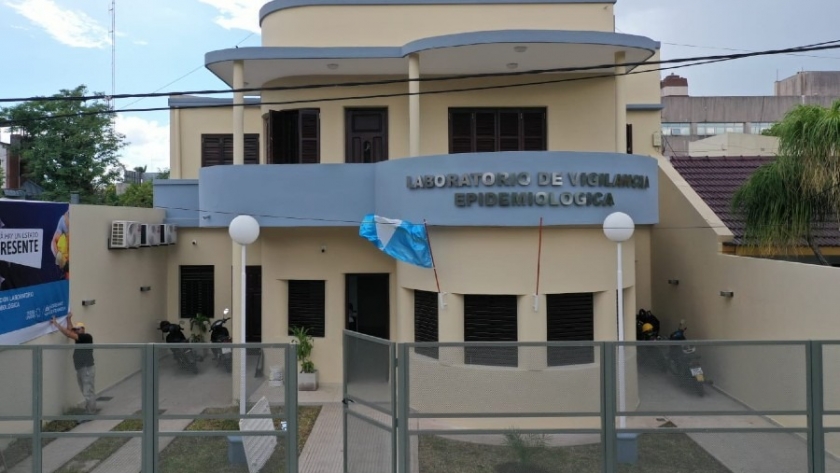 El gobernador Insfrán inauguró nuevo edificio del Laboratorio de Vigilancia Epidemiológica