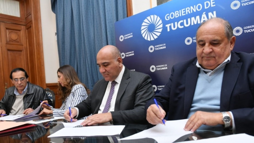 El Gobierno tucumano y los gremios estatales lograron un importante acuerdo