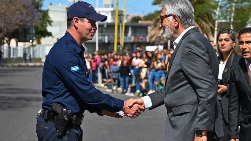 Rodríguez Saá encabezó el acto conmemorativo de la creación de la Policía de la Provincia