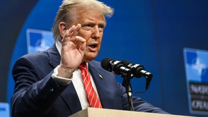 El dólar cae y los mercados globales suben por posibles recortes de tasas en EE.UU. impulsados por Trump