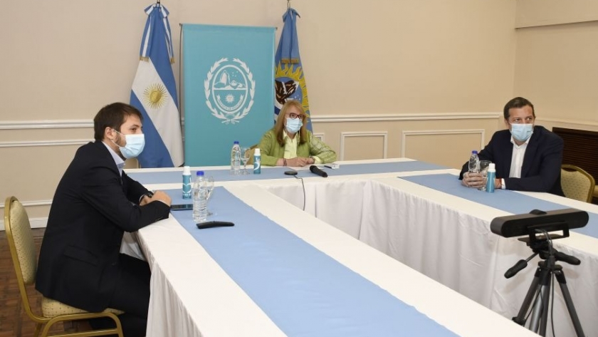 El Gobierno oficializó el traslado de la planta generadora de energía en San Julián