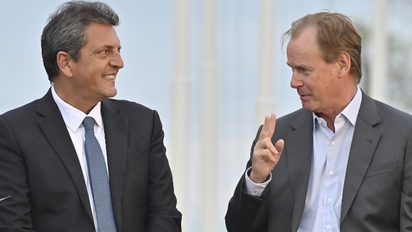 Bordet y Massa pusieron en marcha beneficios para productores avícolas y porcinos