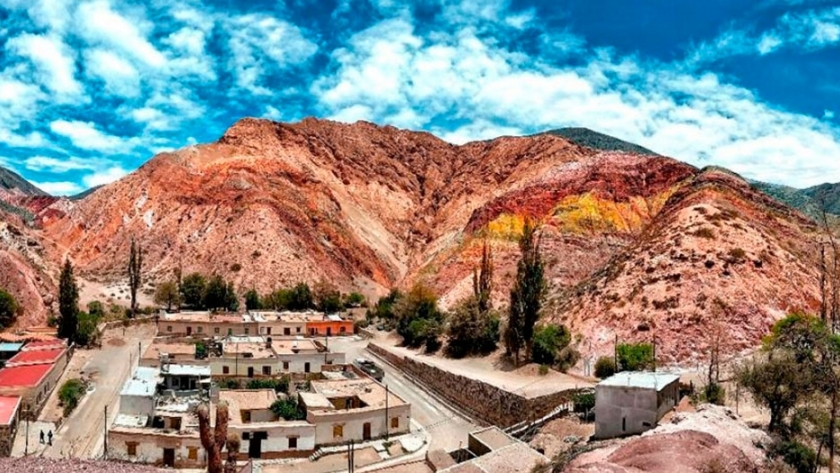 Pueblos auténticos que conservan su identidad y sus costumbres