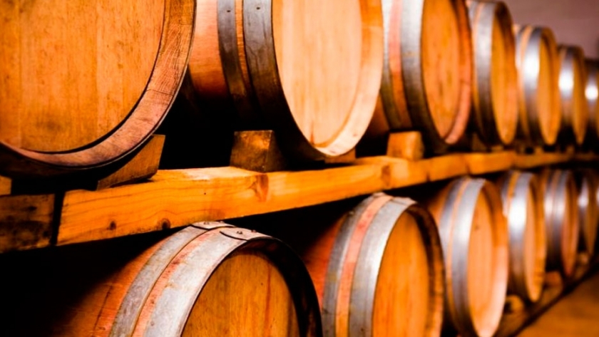 ¿Cuántas bodegas exportan vinos desde Argentina al mundo?