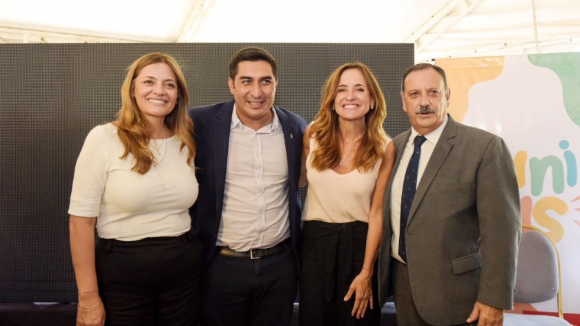 En La Rioja, Victoria Tolosa Paz y el gobernador Quintela firmaron convenios para impulsar múltiples políticas sociales