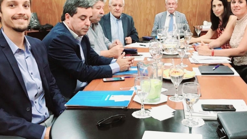 La Mesa Ejecutiva de la Región Centro se constituyó en sesión permanente frente al Covid 19