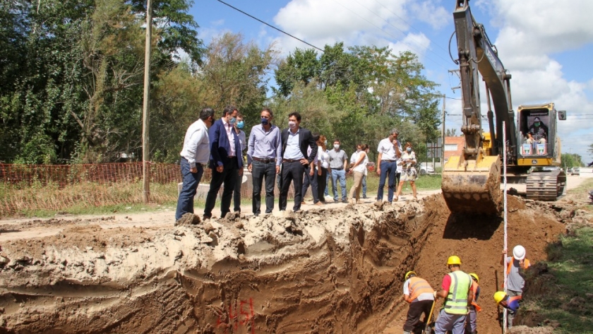 Katopodis recorrió General Guido, Maipú y Ayacucho para poner en marcha obras