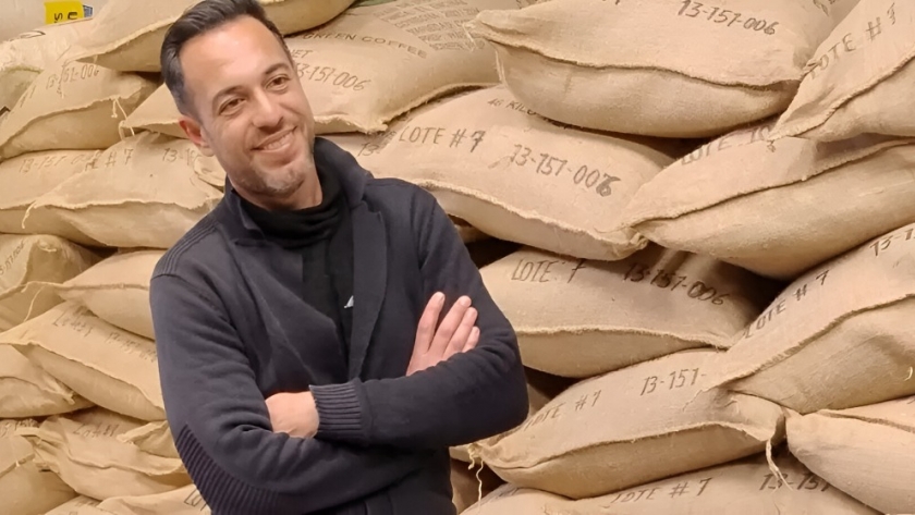 Innovación argentina en el café: Kapselmaker se consolida como líder en el mercado de cápsulas y expande su presencia internacional
