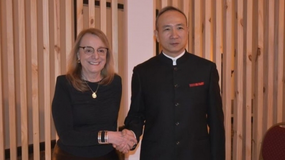 Alicia Kirchner mantuvo un encuentro con el Embajador chino