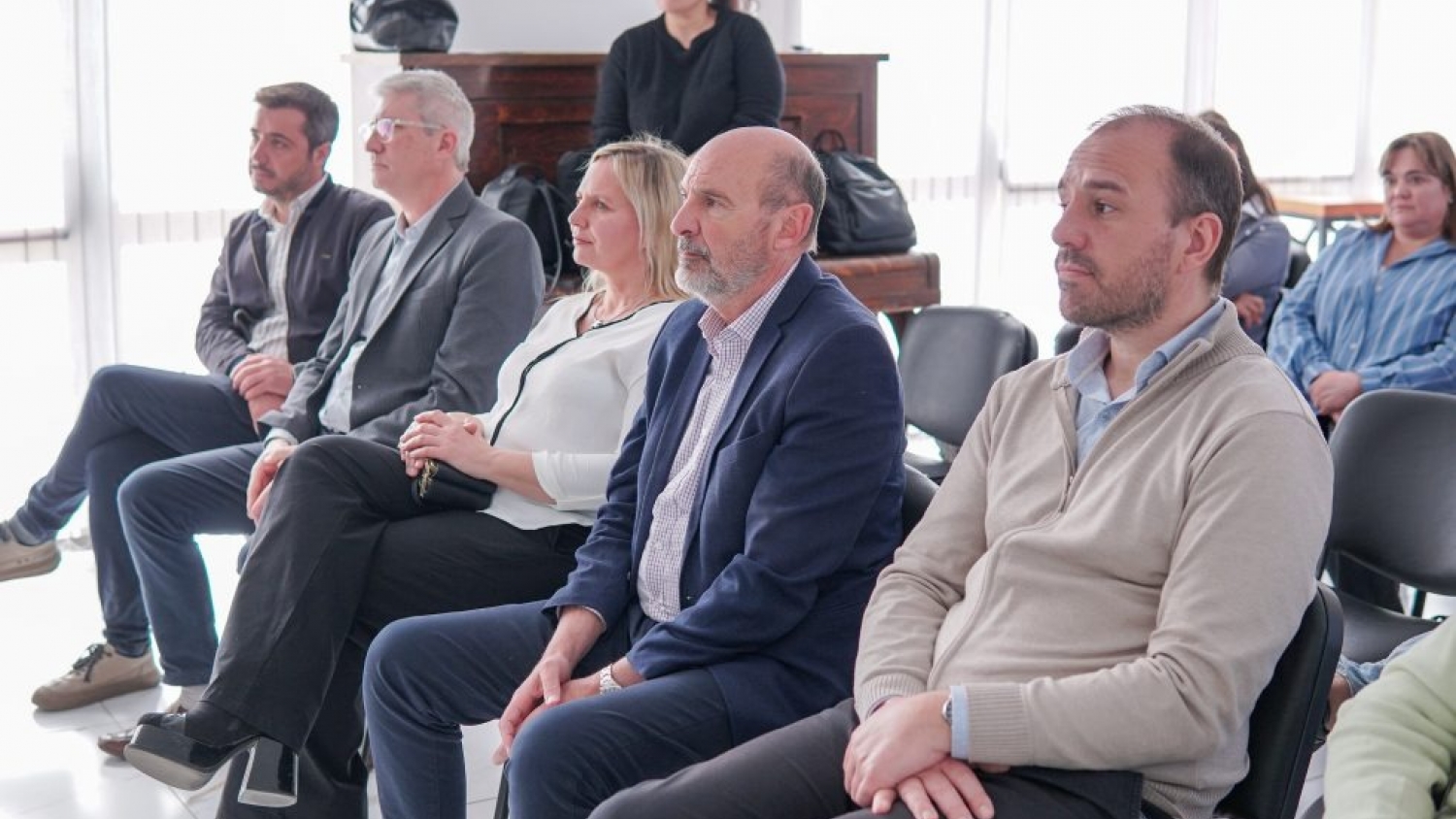 Mendoza impulsa frutas de estación y promueve conservas todo el año