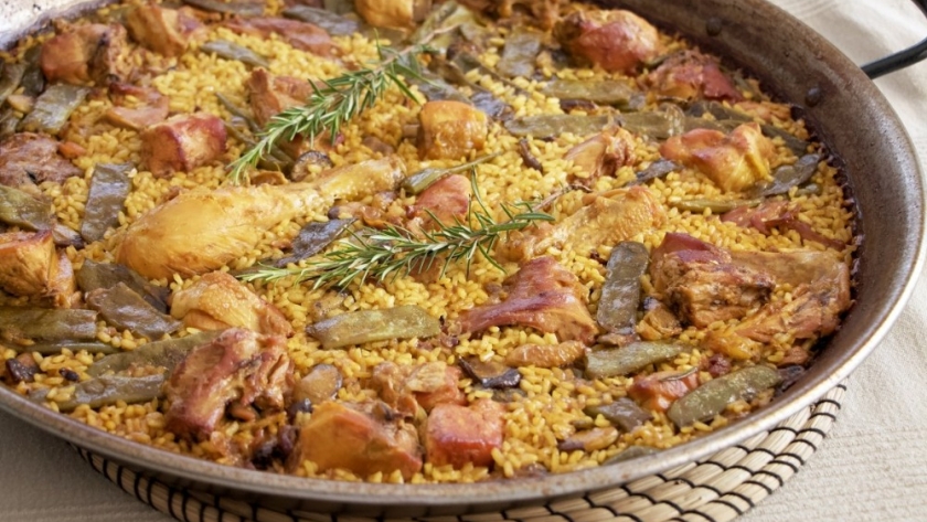 Descubrí Valencia y su tradicional paella